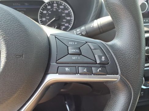 Used 2024 Nissan Sentra SV FWD image 23