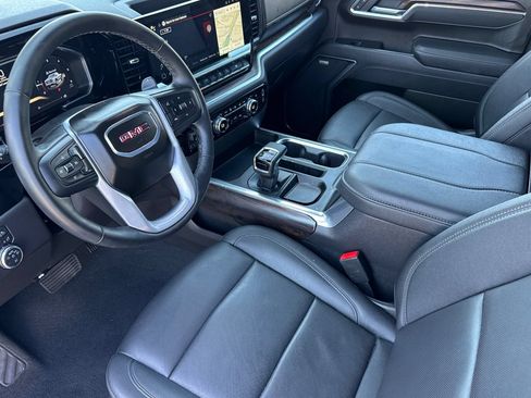 Used 2026 GMC Sierra 1500 SLT w/ SLT Premium Plus Package AWD/4WD image 10