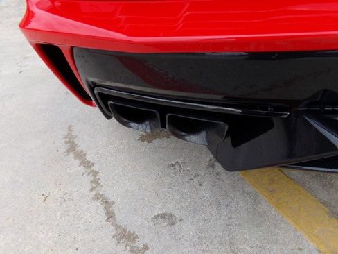 Used 2025 Chevrolet Corvette E-Ray w/ Stealth Interior Trim Package AWD/4WD image 7