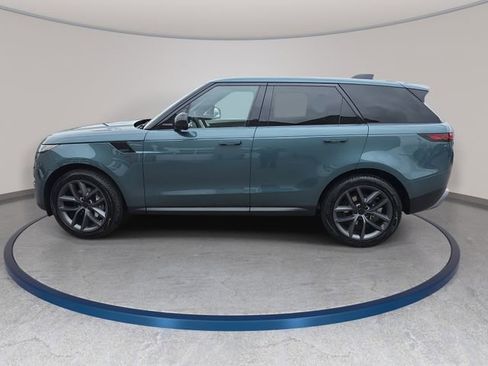 New 2026 Land Rover Range Rover Sport SE AWD/4WD image 8