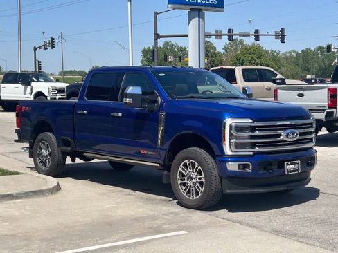 Used 2026 Ford F350 Platinum w/ Platinum Plus Package AWD/4WD image 8