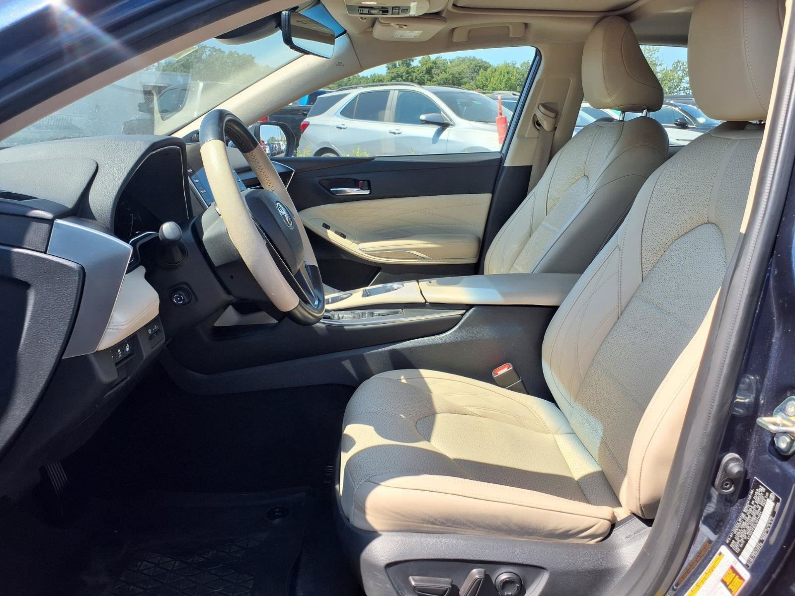 Used 2020 Toyota Avalon Limited w/ Protection Package FWD image 22