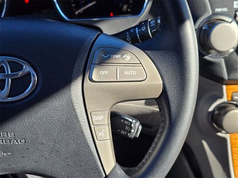 Used 2009 Toyota Highlander Limited image 30