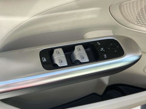 Certified 2024 Mercedes-Benz C 300 4MATIC Sedan image 18