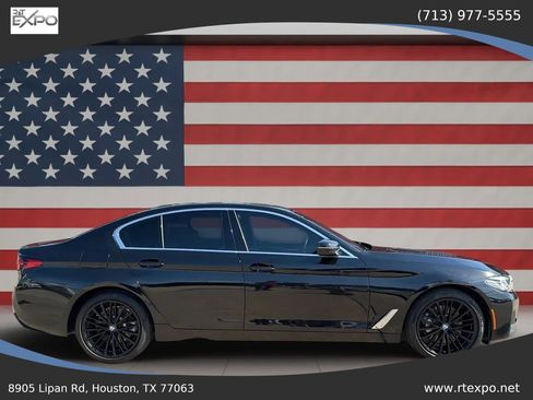 Used 2022 BMW 530i w/ Premium Package RWD image 11