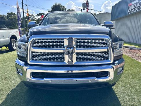 Used 2017 RAM 2500 Laramie w/ Convenience Group image 3