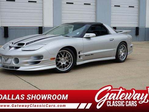 Used 2000 Pontiac Firebird Formula w/ Security Pkg image 1