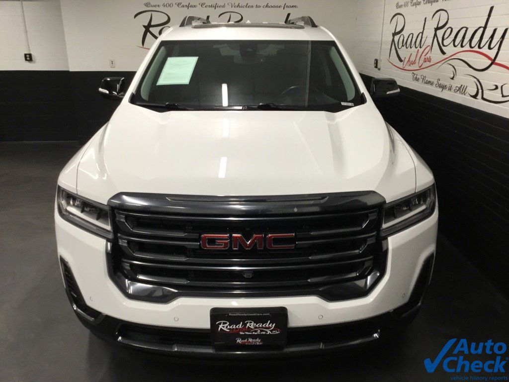Used 2022 GMC Acadia AT4 w/ Technology Package AWD/4WD image 4