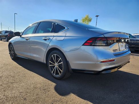 Used 2023 Honda Accord EX-L image 6