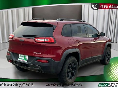 Used 2015 Jeep Cherokee Trailhawk w/ Trailer Tow Group image 5