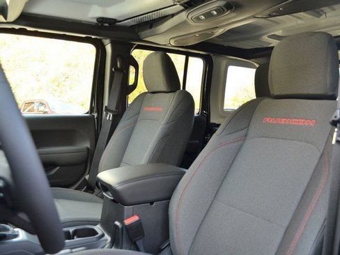 New 2026 Jeep Wrangler Unlimited Rubicon AWD/4WD image 15