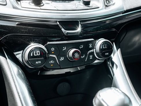 Used 2017 Chevrolet SS RWD image 34
