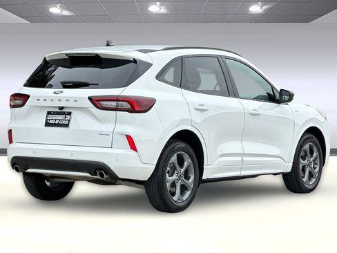Used 2023 Ford Escape ST-Line w/ Tech Pack #1 image 8