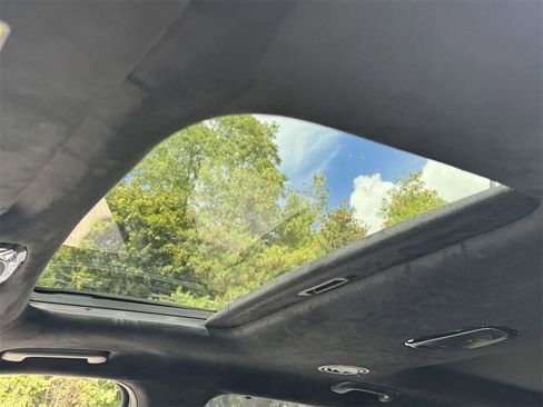 Used 2023 Hyundai Palisade Calligraphy image 21