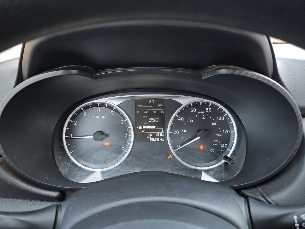 Used 2025 Nissan Versa S FWD image 23