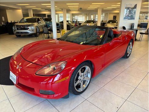 Used 2005 Chevrolet Corvette Convertible w/ Preferred Equipment Group RWD image 33