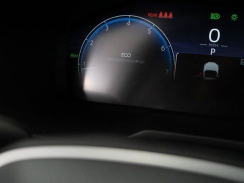 Used 2025 Toyota RAV4 Limited image 24