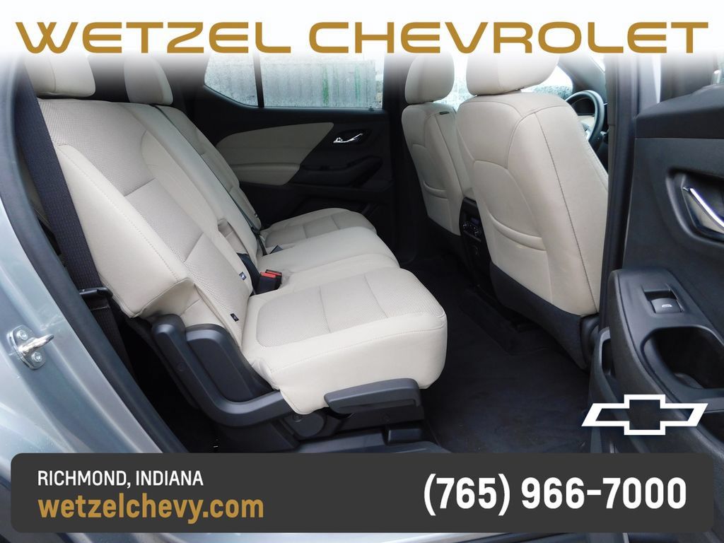 Certified 2023 Chevrolet Traverse LS FWD image 19