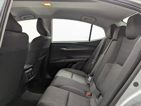 Used 2025 Toyota Camry LE image 17