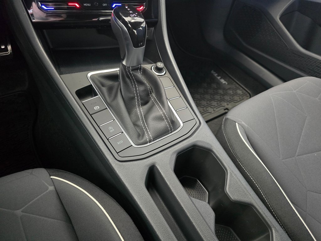 New 2026 Volkswagen Jetta Sport FWD image 28