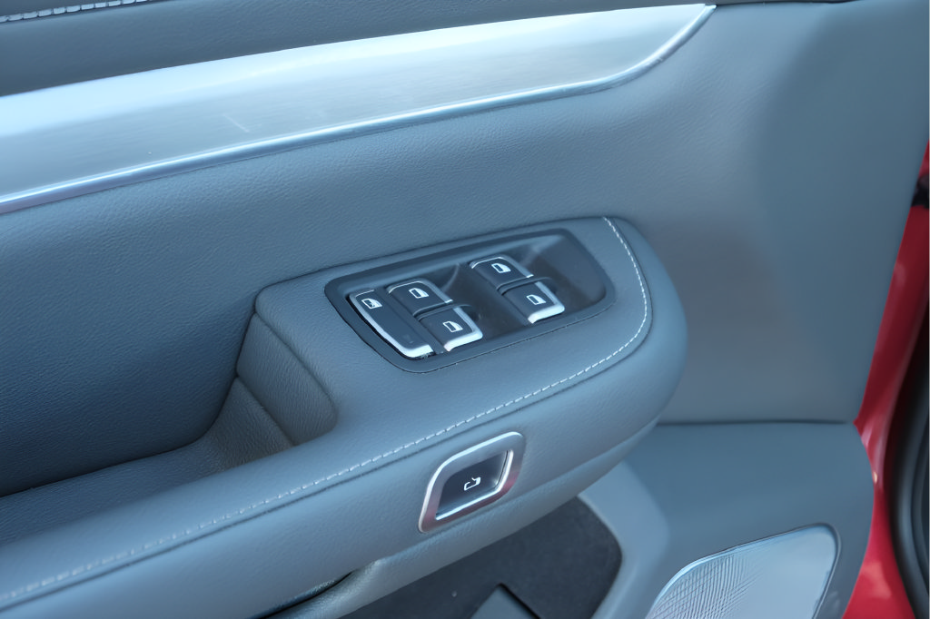New 2024 VinFast VF 9 Plus AWD/4WD image 28