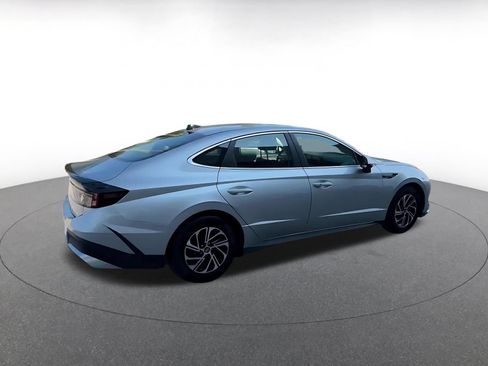 Used 2026 Hyundai Sonata Blue FWD image 15