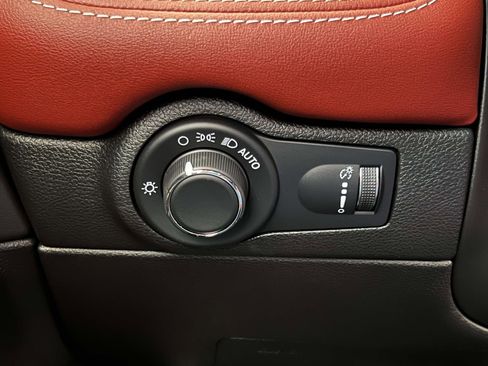 Used 2023 Dodge Durango SRT Hellcat image 20