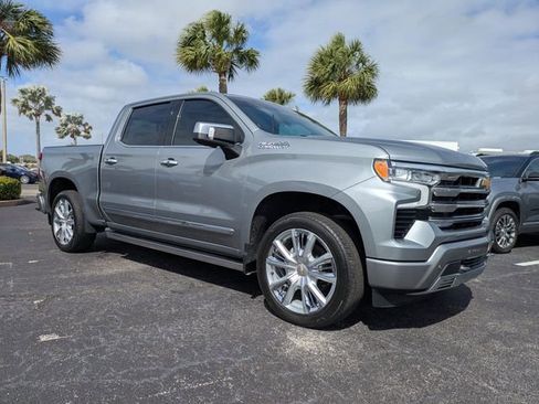 Used 2024 Chevrolet Silverado 1500 High Country image 2