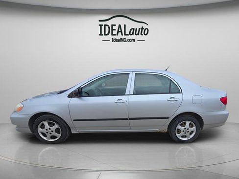Used 2007 Toyota Corolla CE image 2