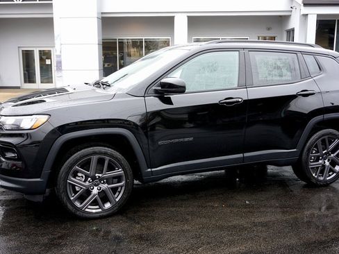 New 2026 Jeep Compass Limited image 2