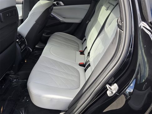 Used 2023 BMW X6 M50i w/ Executive Package image 12