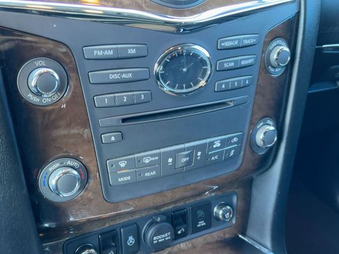 Used 2014 INFINITI QX80 2WD w/ Deluxe Touring Package image 17