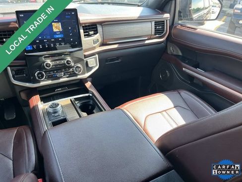 Used 2022 Ford Expedition Max Limited RWD image 17