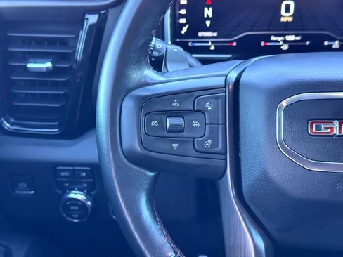 Used 2022 GMC Sierra 1500 AT4X image 27