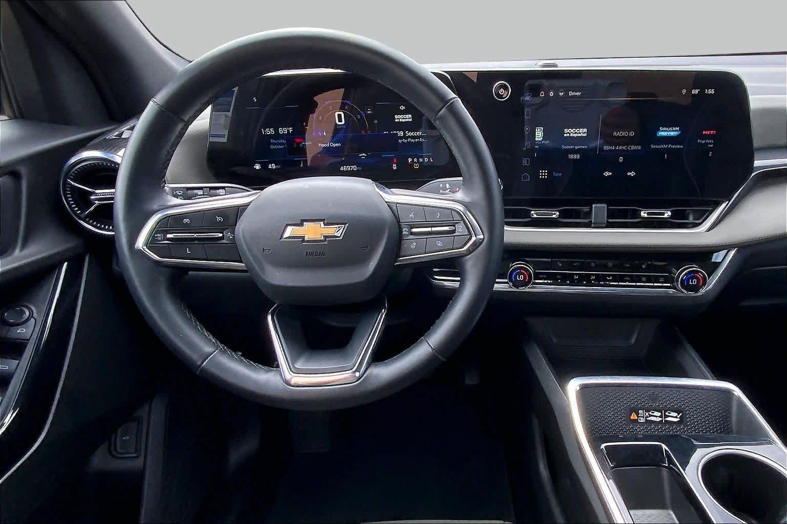 Used 2025 Chevrolet Equinox LT w/ Convenience Package II FWD image 5