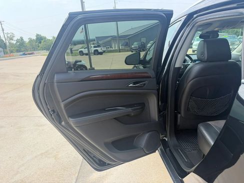 Used 2016 Cadillac SRX Premium FWD image 36