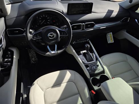 New 2025 MAZDA CX-5 AWD 2.5 S w/ Premium Plus Pkg image 16
