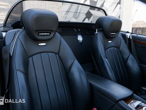 Used 2012 Mercedes-Benz SL 63 AMG image 33
