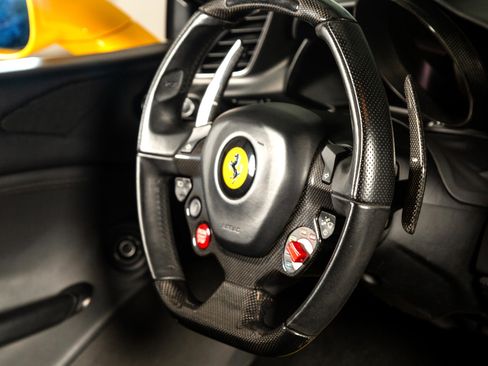 Used 2016 Ferrari 488 GTB image 36