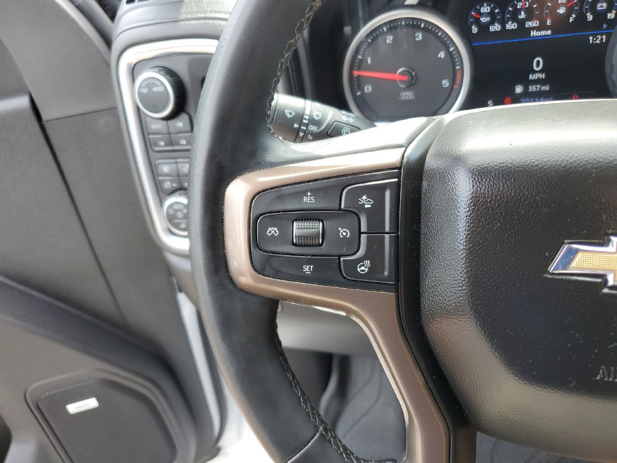 Used 2023 Chevrolet Silverado 2500 High Country w/ Z71 Off-Road Package AWD/4WD image 30