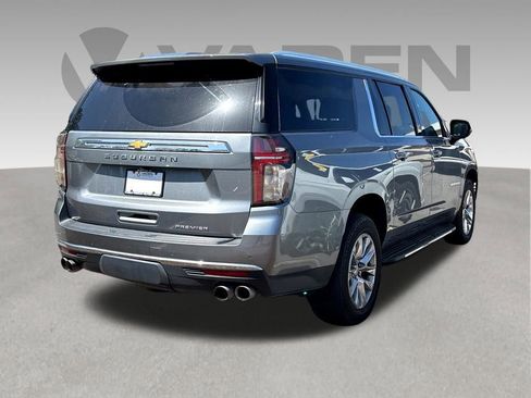 Used 2022 Chevrolet Suburban Premier AWD/4WD image 27