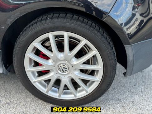 Used 2007 Volkswagen GTI 2-Door FWD image 10