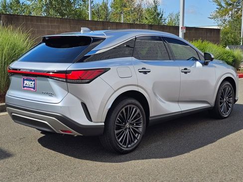 Used 2026 Lexus RX 450h AWD w/ Convenience Package image 5