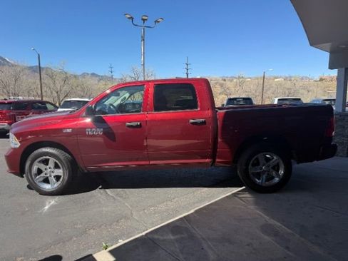 Used 2016 RAM 1500 Express image 9