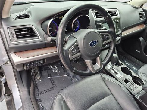 Used 2016 Subaru Outback 3.6R Limited AWD/4WD image 9