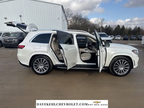 Used 2021 Mercedes-Benz GLS 580 4MATIC image 48
