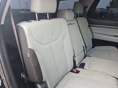 Used 2025 Hyundai Palisade SE image 23