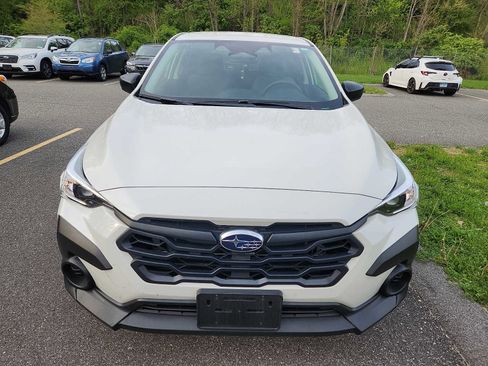 Used 2024 Subaru Crosstrek 2.0i AWD/4WD image 2