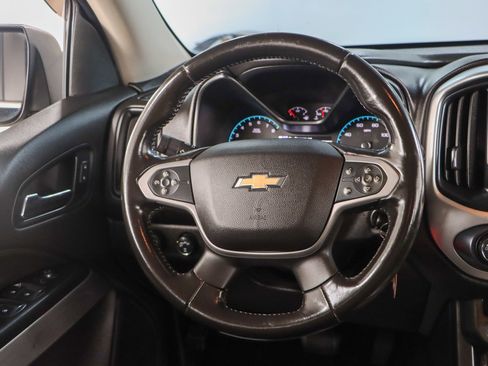 Used 2018 Chevrolet Colorado LT image 12