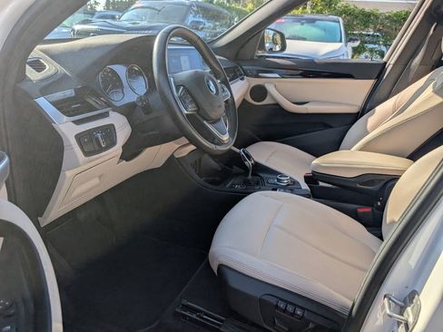 Used 2020 BMW X1 sDrive28i w/ Convenience Package image 11